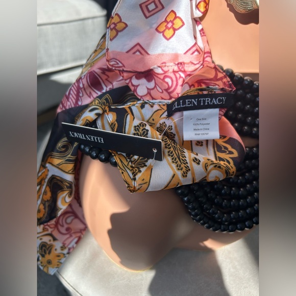 ✨NEW Ellen Tracy Orange and Pink Floral faux silk Scarf - Picture 7 of 12